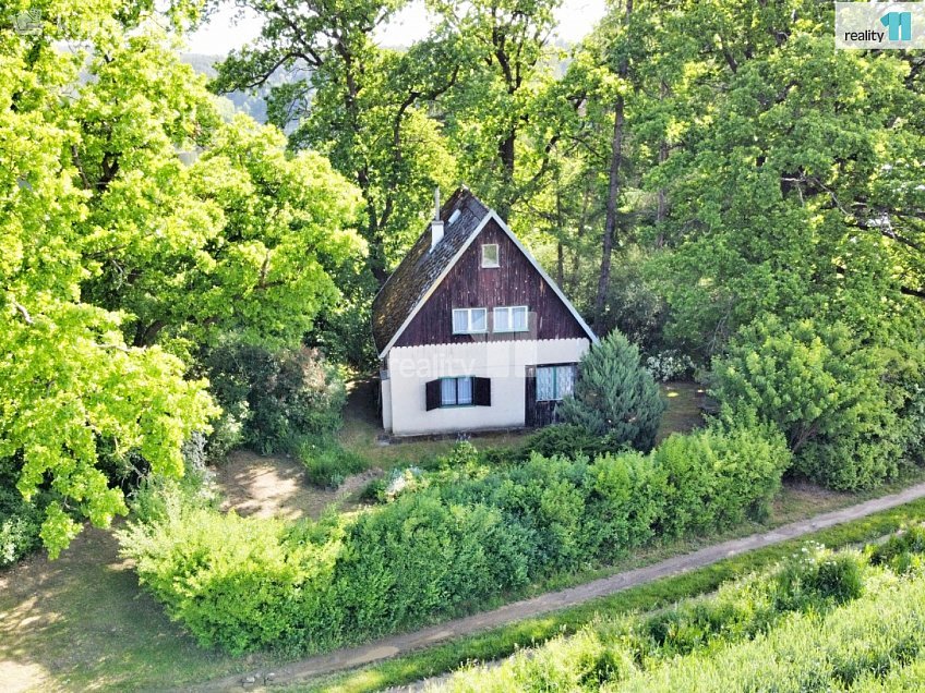 Prodej  chaty 51 m^2 Pňovany, Pňovany 