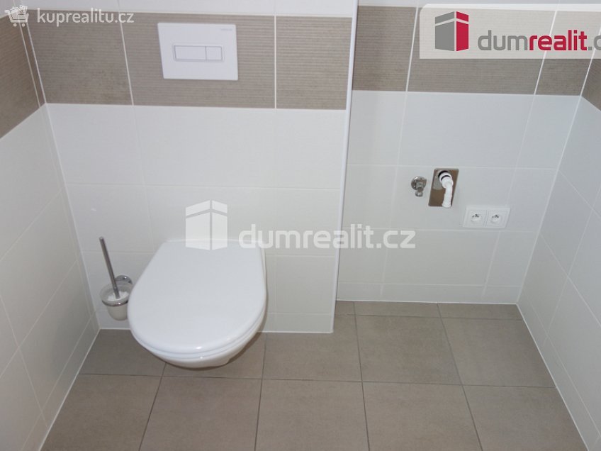 Pronájem  rodinného domu 49 m^2 Lanžhotská, Kostice 