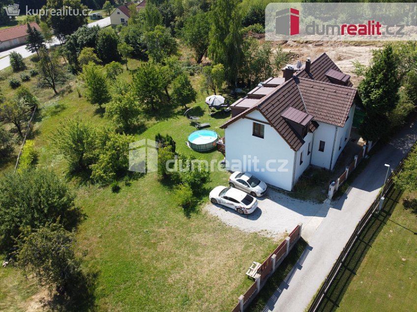 Prodej  rodinného domu 334 m^2 Zlatá Koruna, Zlatá Koruna 