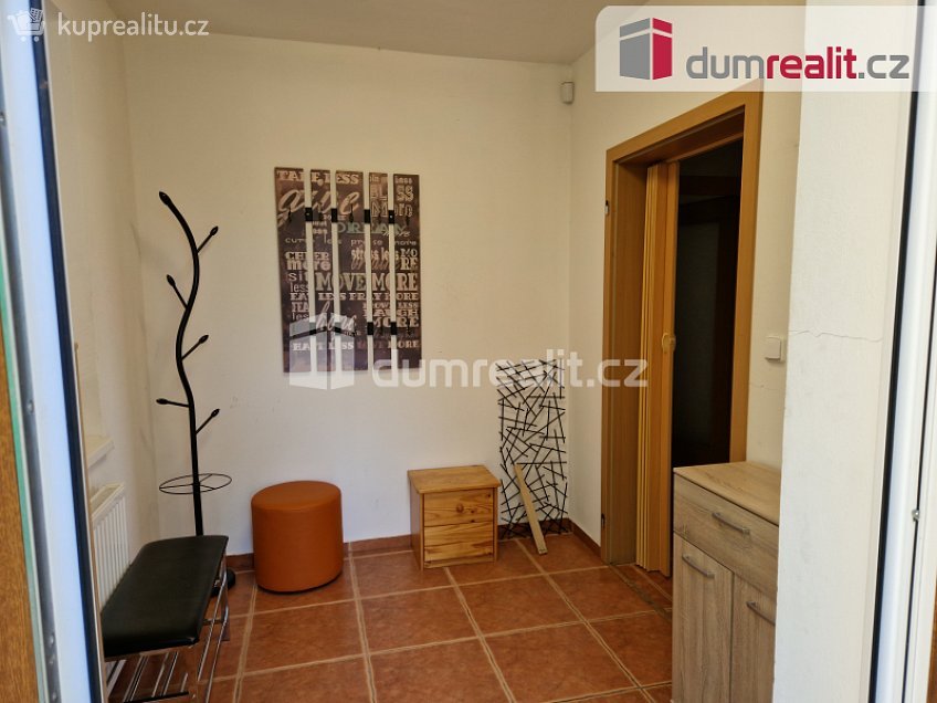 Prodej  rodinného domu 334 m^2 Zlatá Koruna, Zlatá Koruna 