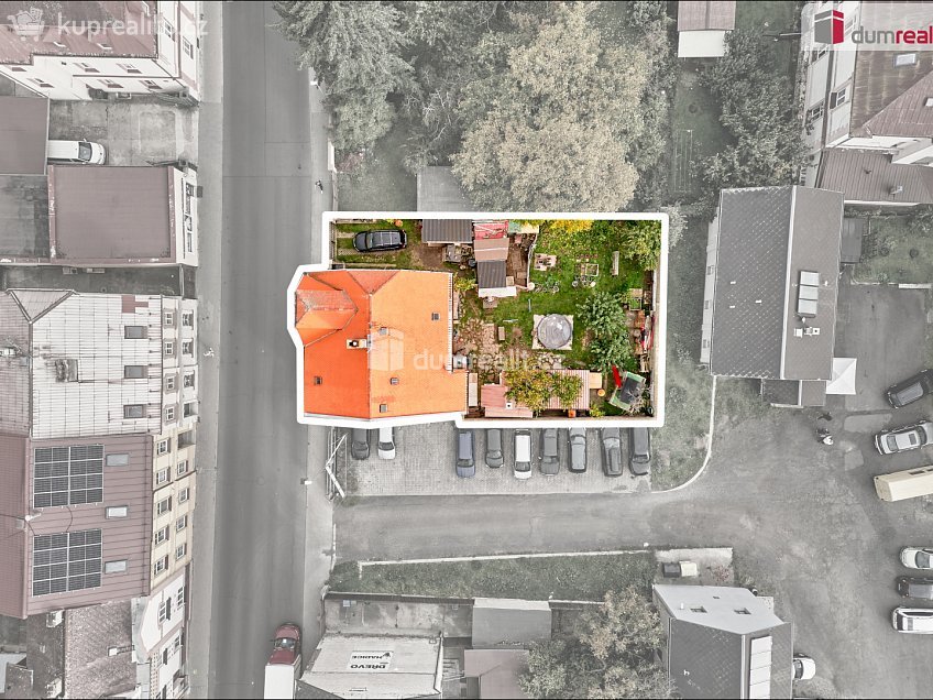 Prodej  rodinného domu 500 m^2 Poštovní, Kadaň 