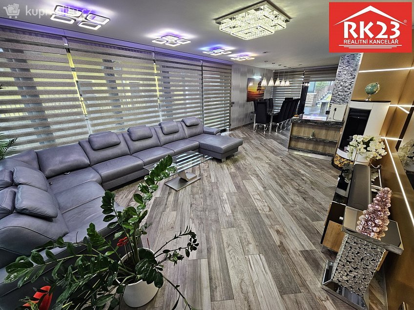 Prodej  rodinného domu 187 m^2 Ke Knížáku 487, Velká Hleďsebe 