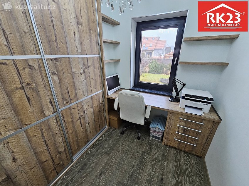 Prodej  rodinného domu 187 m^2 Ke Knížáku 487, Velká Hleďsebe 