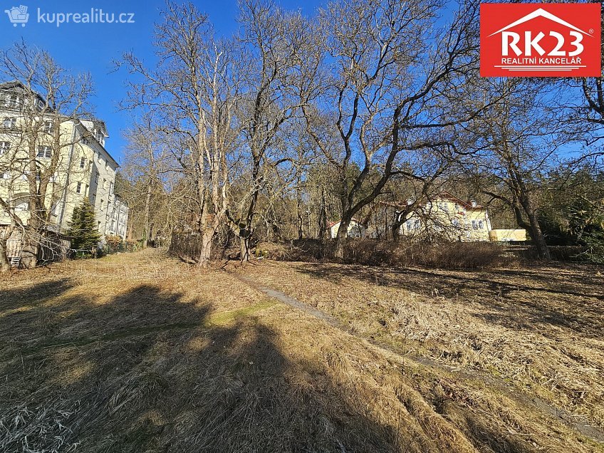 Prodej  stavebního pozemku 3377 m^2 Zeyerova, Mariánské Lázně 