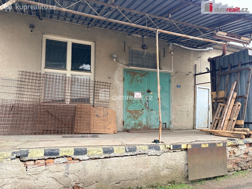 Pronájem  skladu 130 m^2 Husova, Podivín 