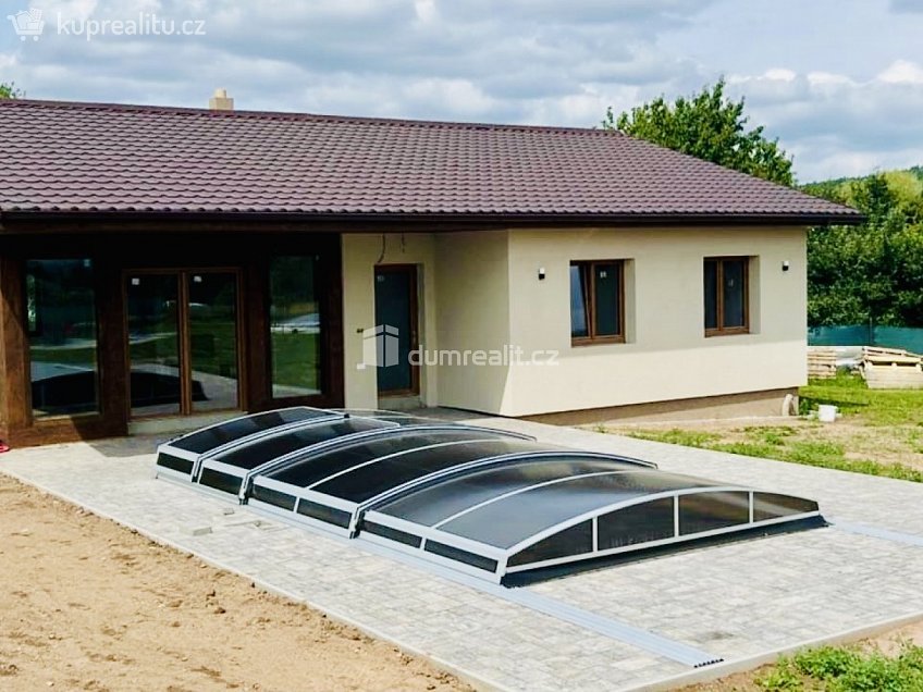 Prodej  rodinného domu 120 m^2 Zvěstov, Zvěstov 