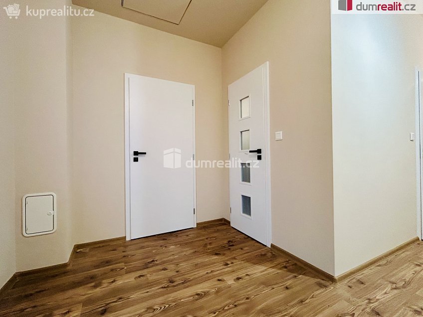 Prodej  rodinného domu 120 m^2 Zvěstov, Zvěstov 