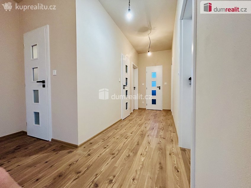 Prodej  rodinného domu 120 m^2 Zvěstov, Zvěstov 