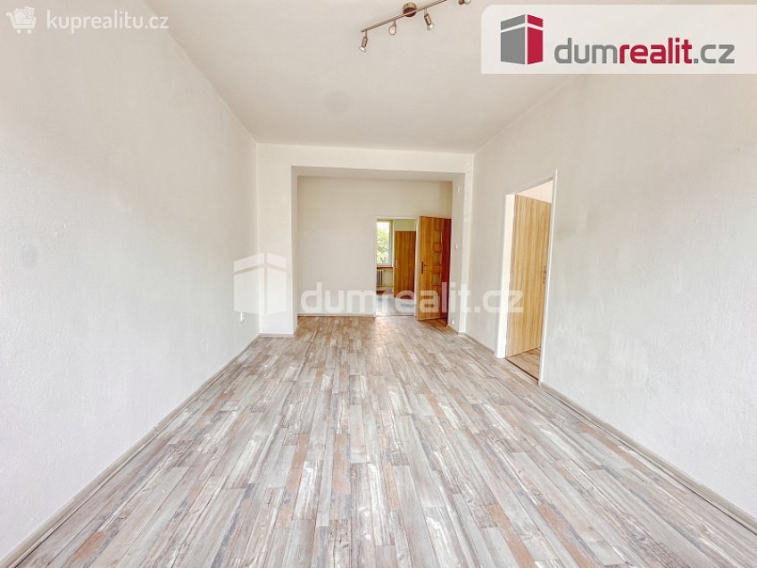 Pronájem bytu 3+1 73 m^2 Dukelských hrdinů, Ústí nad Labem 