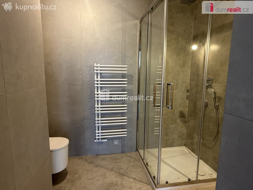 Prodej  rodinného domu 160 m^2 Mořina, Mořina 