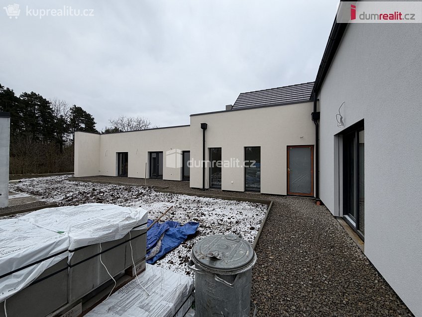 Prodej  rodinného domu 160 m^2 Mořina, Mořina 