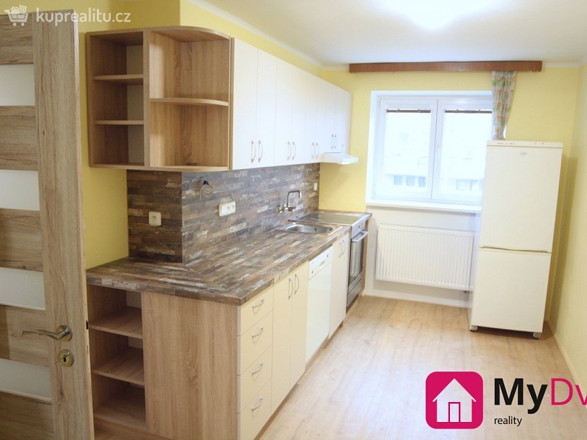 Pronájem bytu 2+1 59 m^2 Janáčkova, Znojmo 