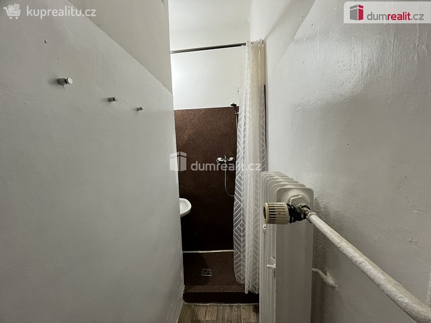 Pronájem bytu 1+kk 24 m^2 Sokolovská, Sokolov 