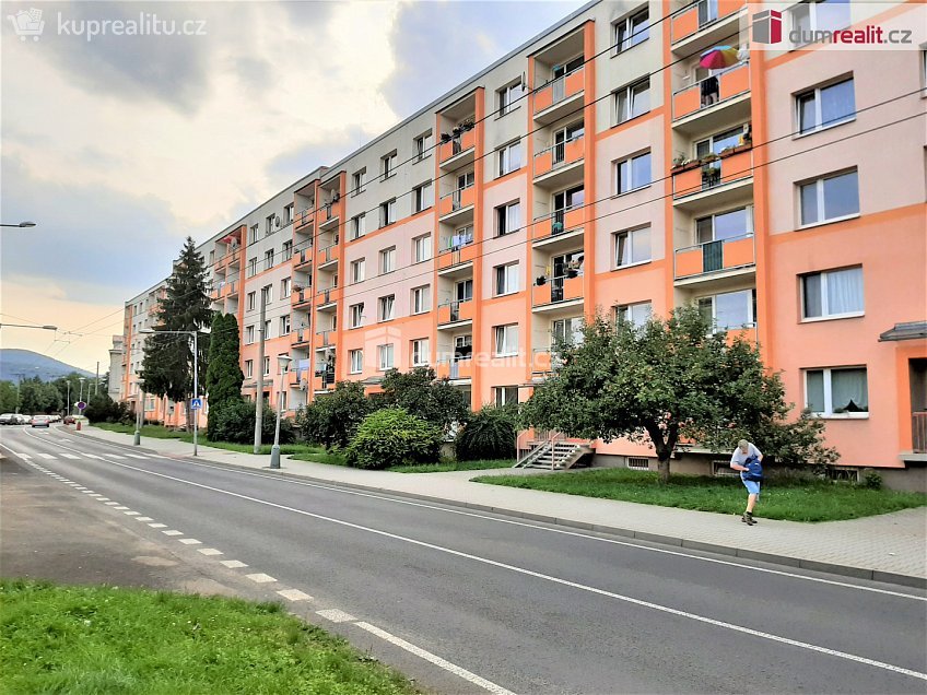 Prodej bytu 2+1 67 m^2 Seifertova, Ústí nad Labem 