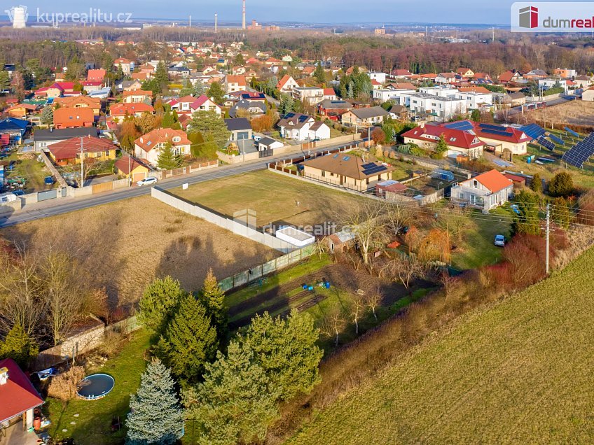 Prodej  stavebního pozemku 744 m^2 Neratovice, Neratovice 