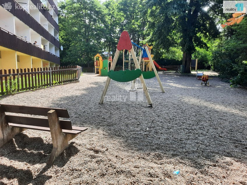 Pronájem bytu 1+kk 30 m^2 Svojsíkova, Nový Bor 