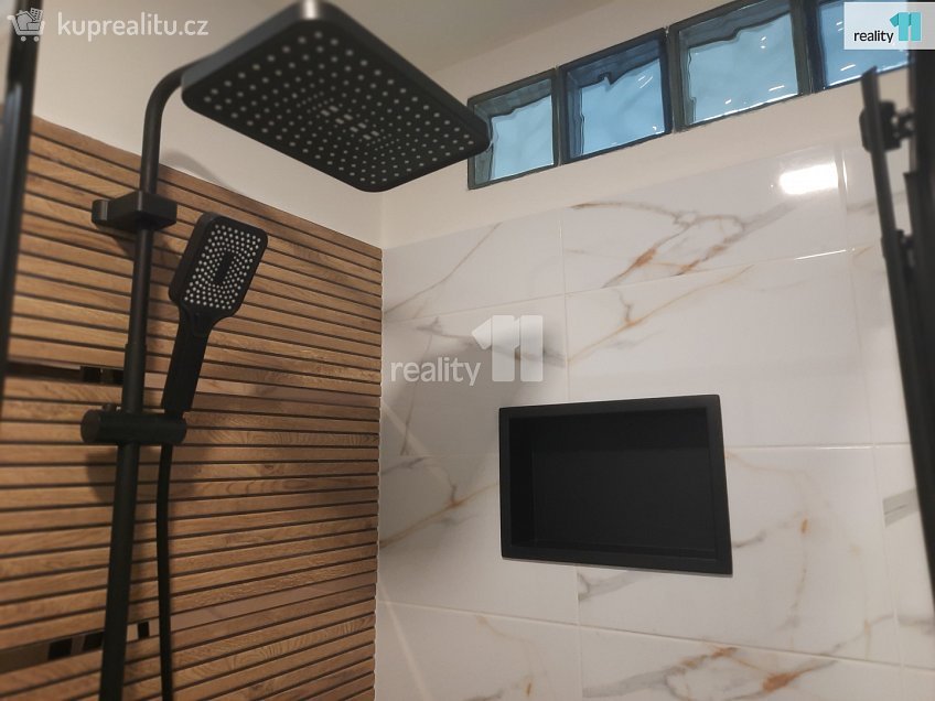 Pronájem bytu 1+kk 30 m^2 Svojsíkova, Nový Bor 