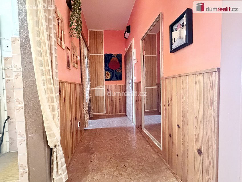 Prodej bytu 3+1 69 m^2 Dvouletky, Zruč nad Sázavou 