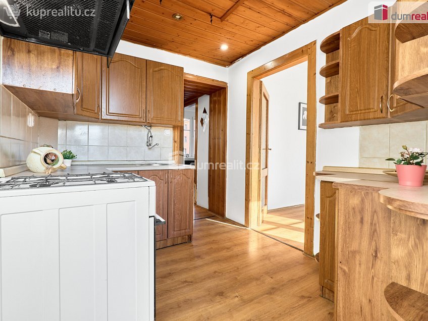 Prodej bytu 4+1 86 m^2 Rohová, Karlovy Vary 