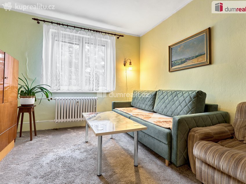 Prodej bytu 3+1 62 m^2 náměstí SNP, Kynšperk nad Ohří 