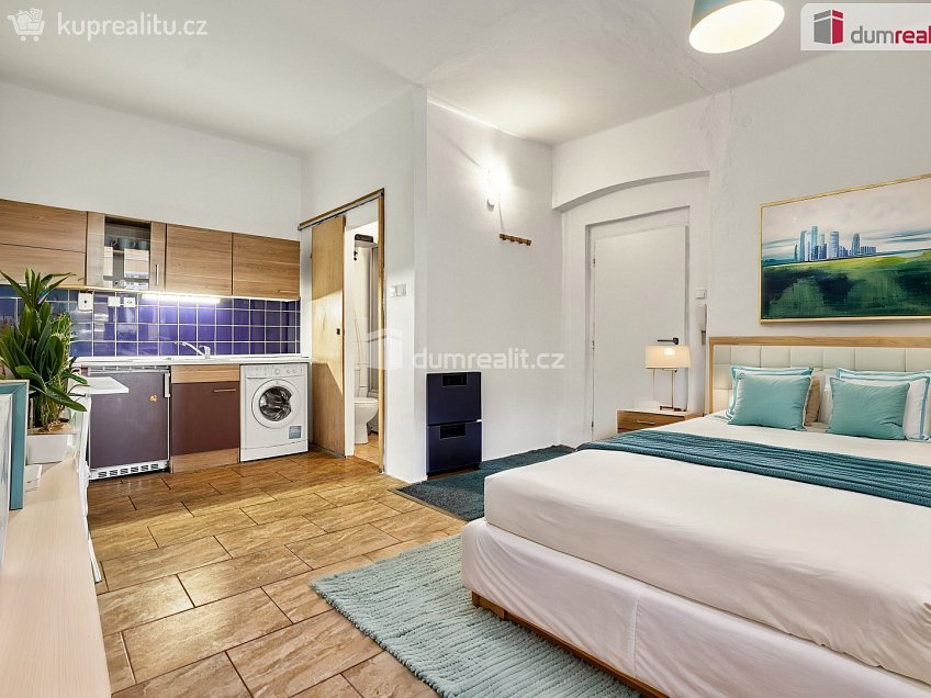 Pronájem bytu 1+kk 21 m^2 Emy Destinové, Ústí nad Labem 