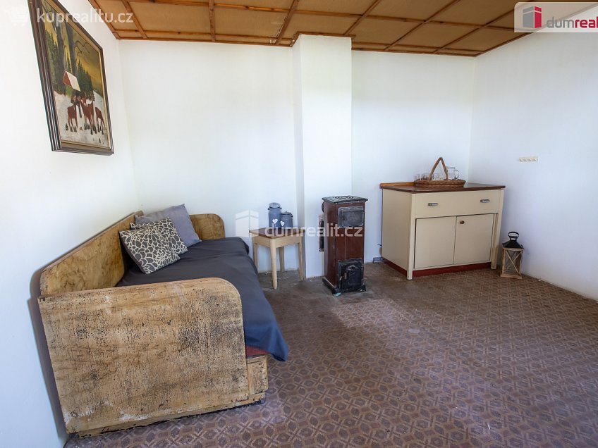 Pronájem  chaty 18 m^2 Libušín, Libušín 