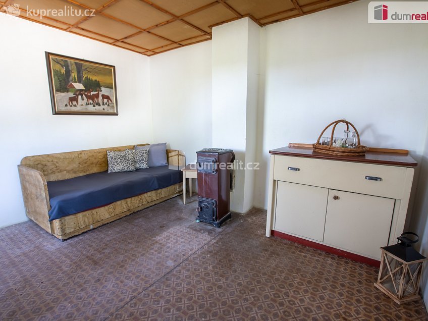 Pronájem  chaty 18 m^2 Libušín, Libušín 