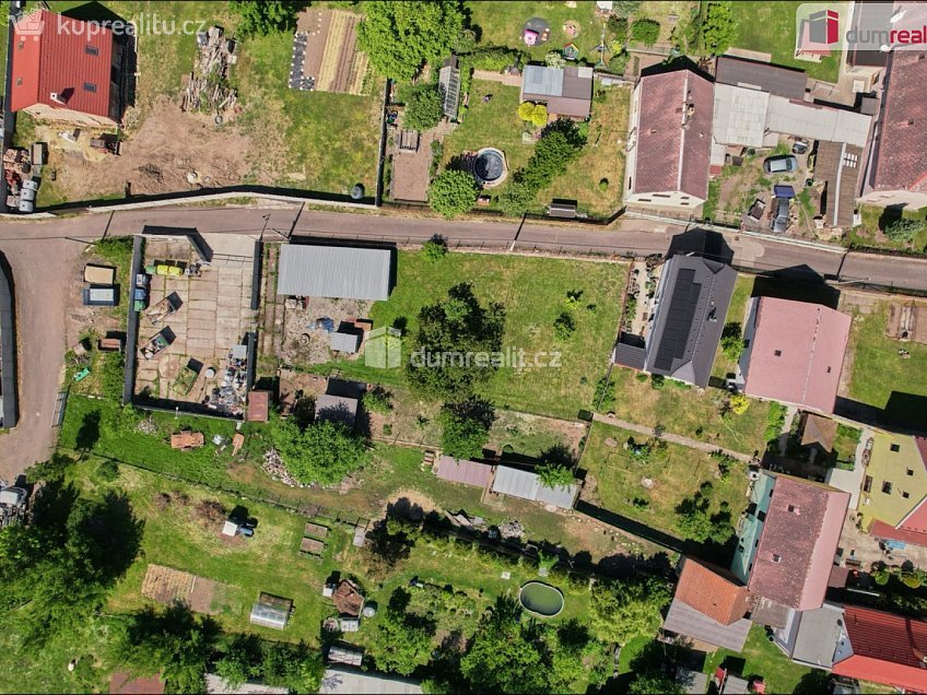 Prodej  stavebního pozemku 1059 m^2 Přestanov, Přestanov 