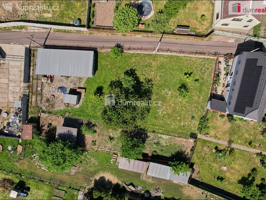 Prodej  stavebního pozemku 1059 m^2 Přestanov, Přestanov 