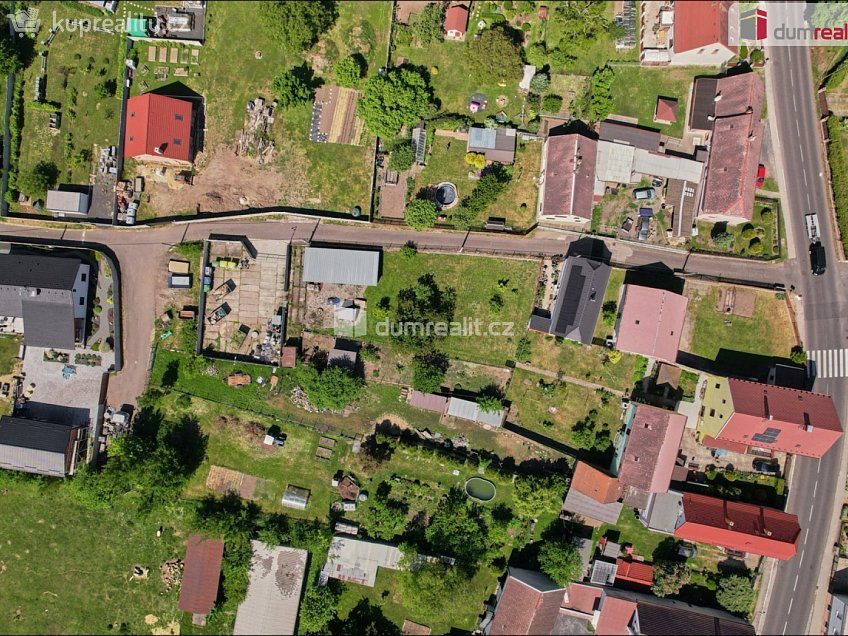 Prodej  stavebního pozemku 1059 m^2 Přestanov, Přestanov 