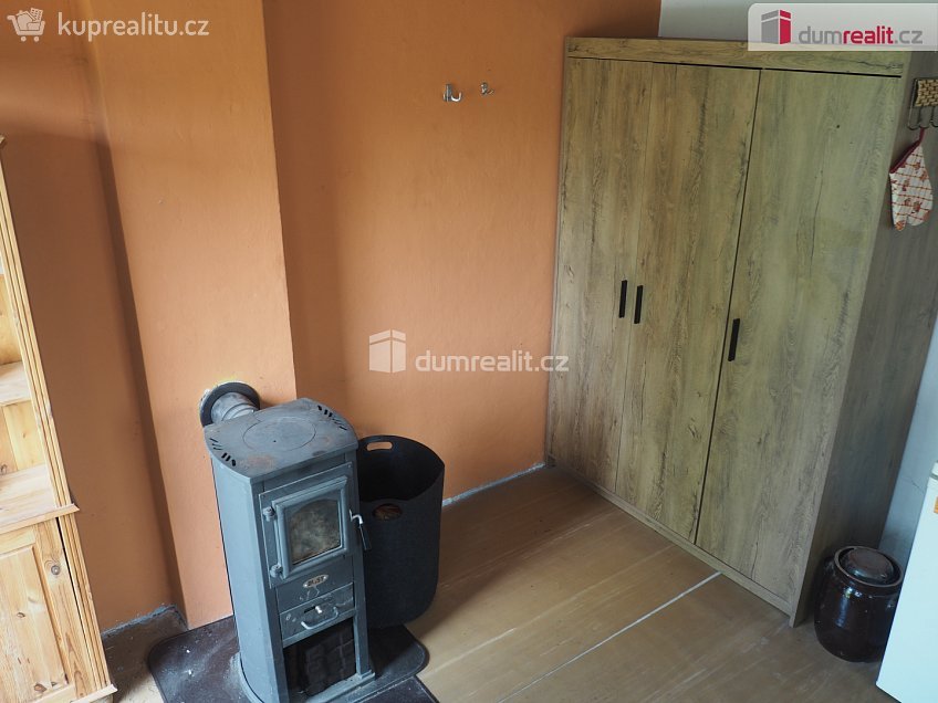 Prodej  chaty 16 m^2 Svinařov, Svinařov 