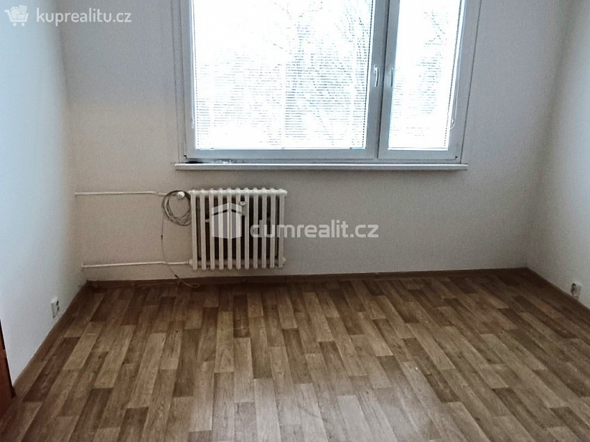 Pronájem bytu 1+1 36 m^2 Vítova, Děčín 