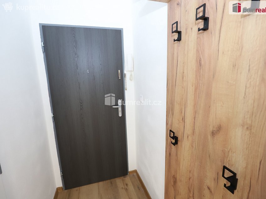 Prodej bytu 1+kk 23 m^2 Pohraniční stráže, Kraslice 