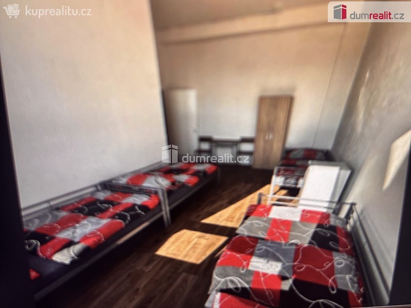 Pronájem bytu - pokoj 15 m^2 Bratří Venclíků, Praha 14 