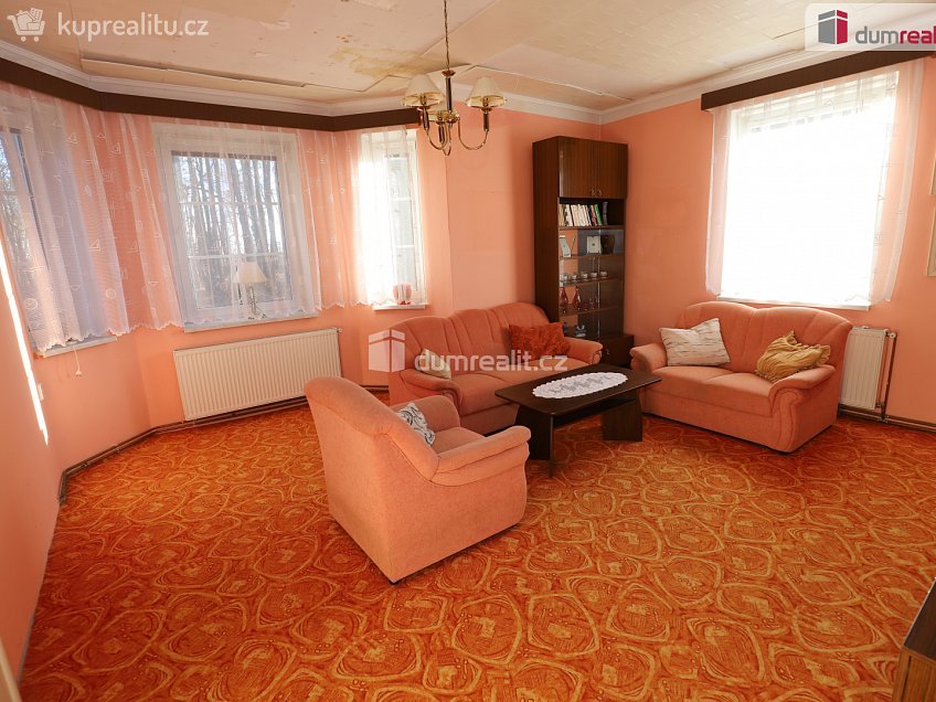 Prodej bytu 3+1 126 m^2 Zelená, Aš 