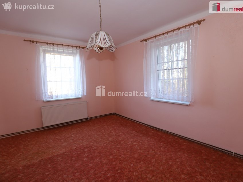 Prodej bytu 3+1 126 m^2 Zelená, Aš 