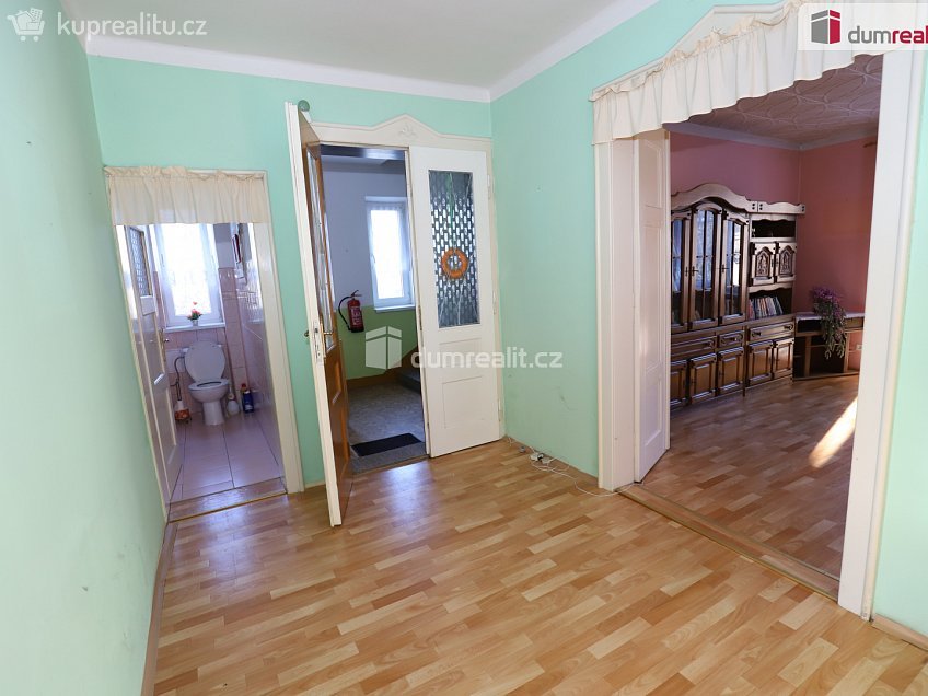 Prodej bytu 3+1 126 m^2 Zelená, Aš 