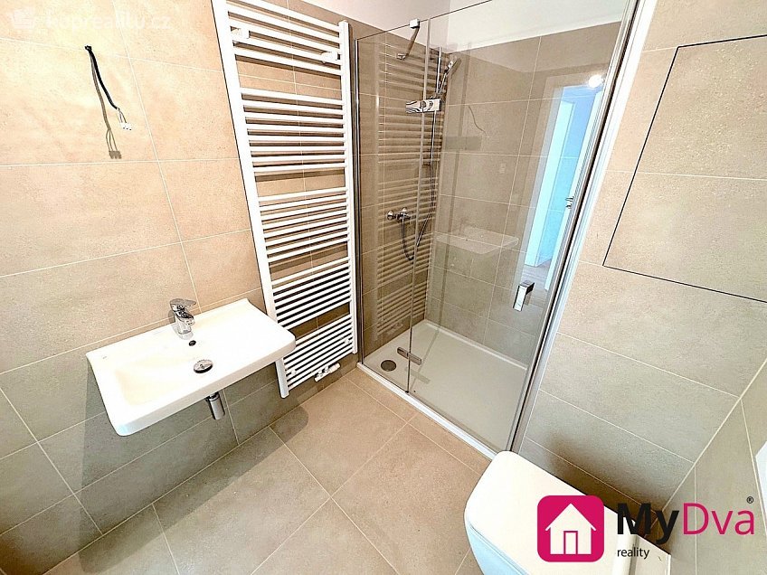 Pronájem bytu 1+kk 34 m^2 Jarošova, Znojmo 