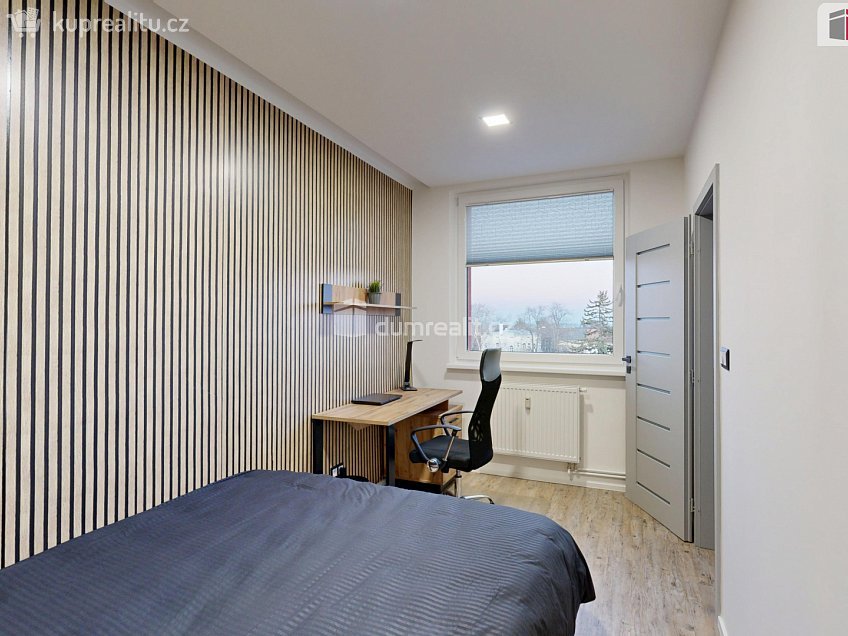 Pronájem bytu 2+1 44 m^2 Hradecká, Opava 