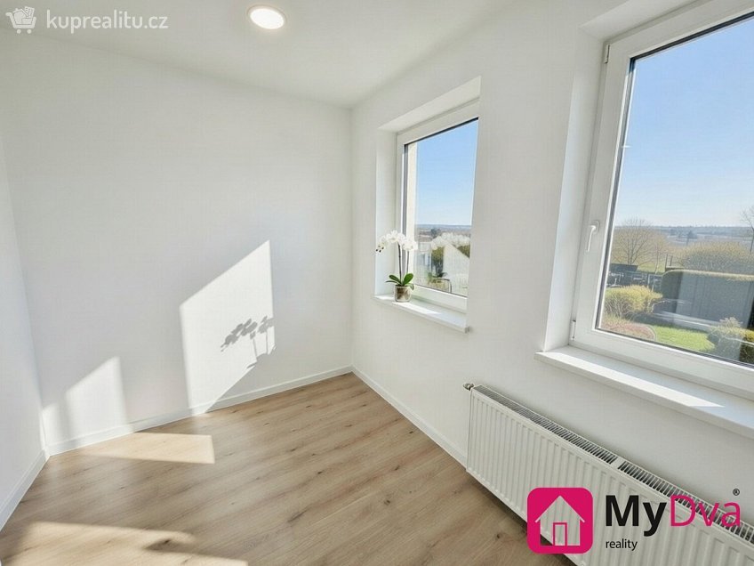 Pronájem bytu 1+1 33 m^2 Sv. Čecha, Třebíč 