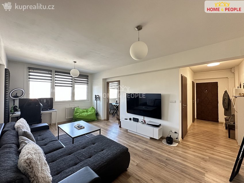 Prodej bytu 2+1 64 m^2 Seifertova, Kolín 