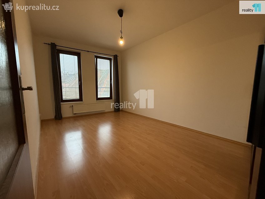 Pronájem bytu 2+kk 49 m^2 Chelčického, Kolín 