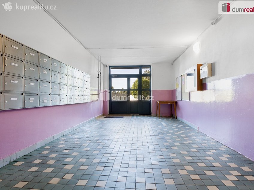 Pronájem bytu 2+1 63 m^2 Jizerská, Ústí nad Labem 