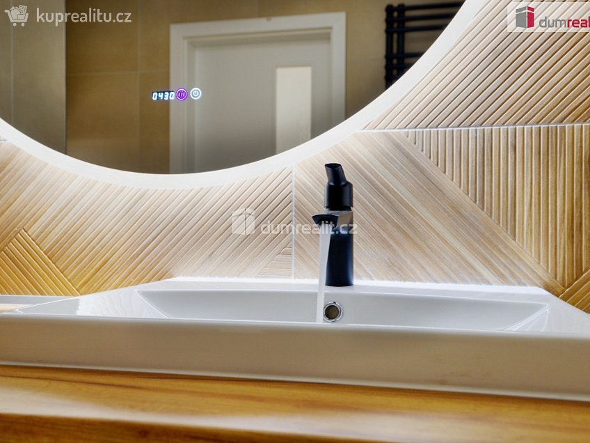 Pronájem bytu 2+1 63 m^2 Jizerská, Ústí nad Labem 