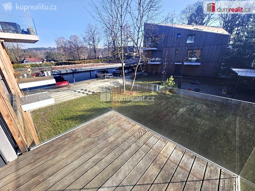 Pronájem bytu 2+kk 48 m^2 Ringhofferova, Kamenice 