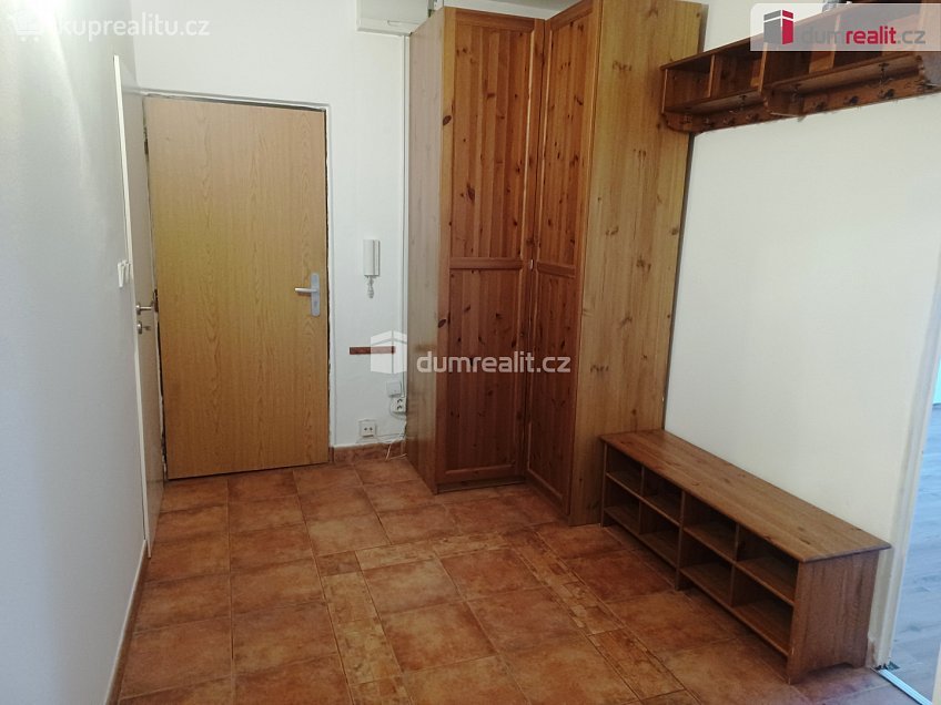 Prodej bytu 3+kk 60 m^2 Lipová, Jílové 