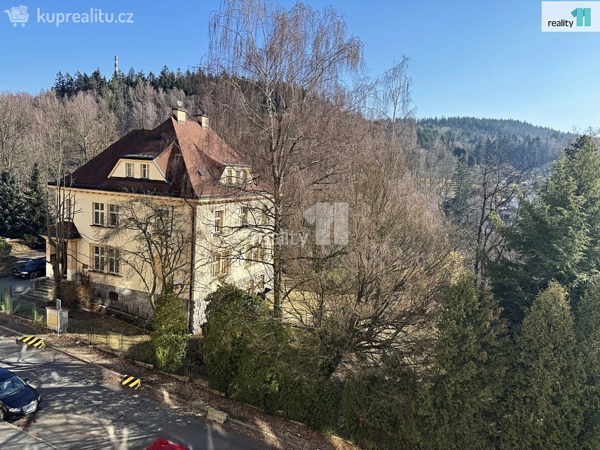 Prodej bytu 2+kk 44 m^2 Pasecká, Jablonec nad Nisou 