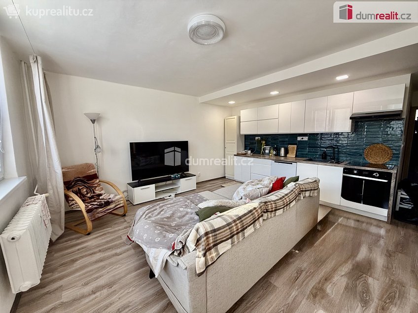 Pronájem bytu 2+kk 52 m^2 Družstevní, Litoměřice 