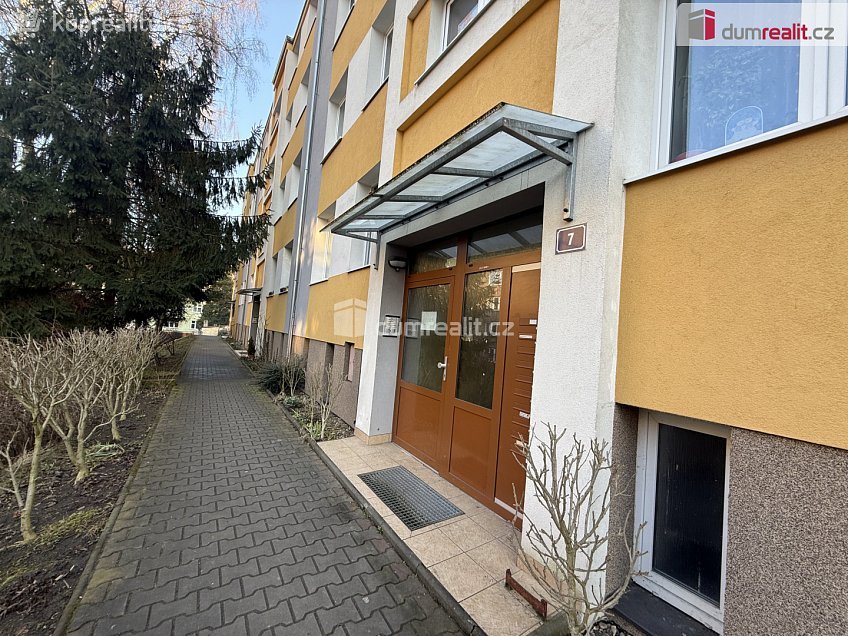 Pronájem bytu 2+kk 52 m^2 Družstevní, Litoměřice 