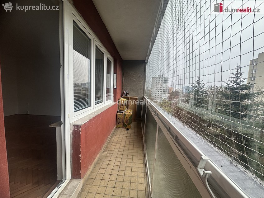 Pronájem bytu 3+kk 75 m^2 Svojšovická, Praha 4 